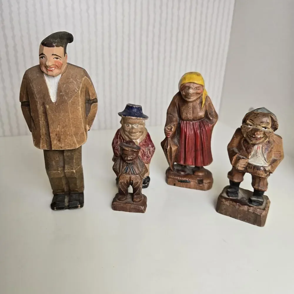 Vintage‎ European Folk Art Wood Carved Figures People Lot Of 5